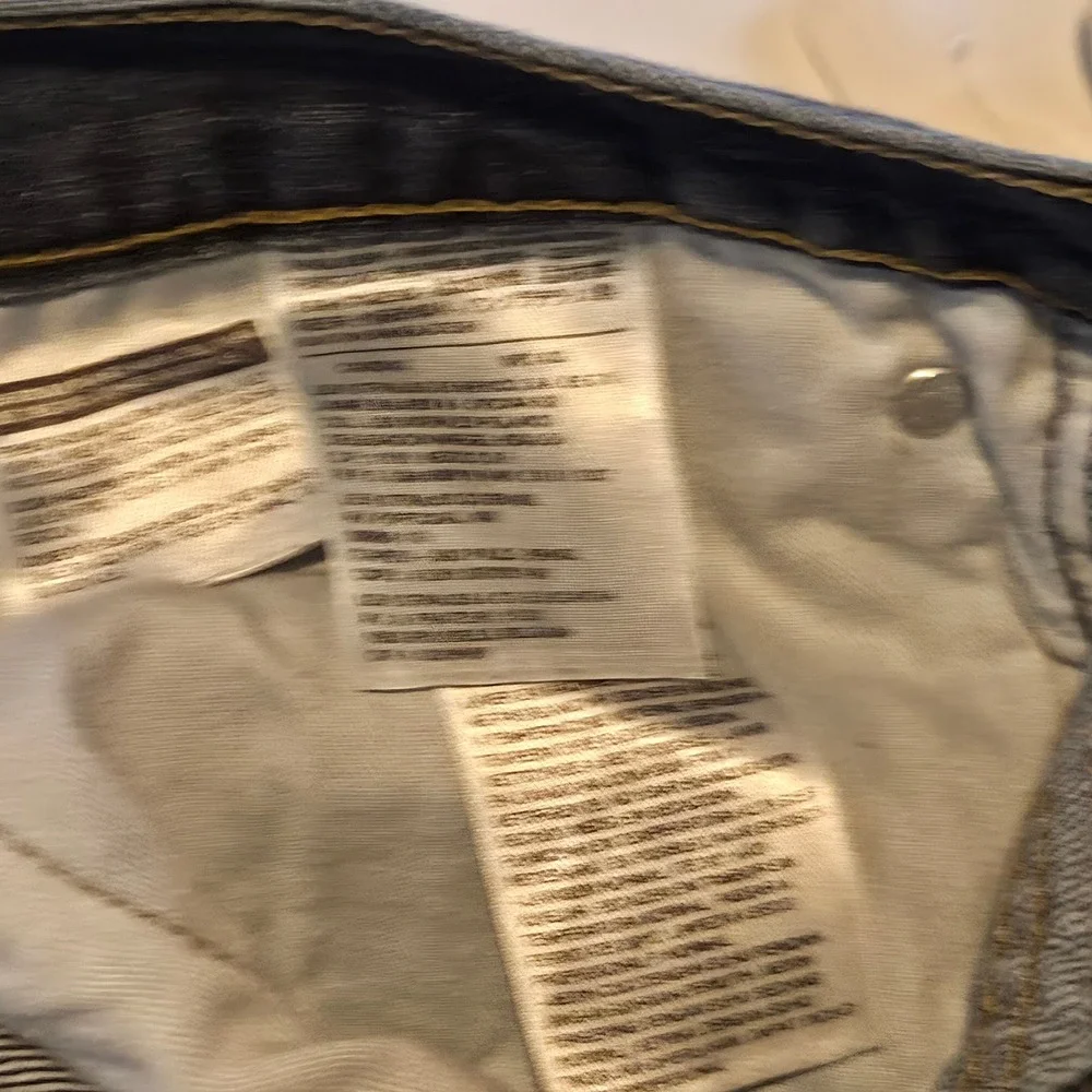 Levis levis 514